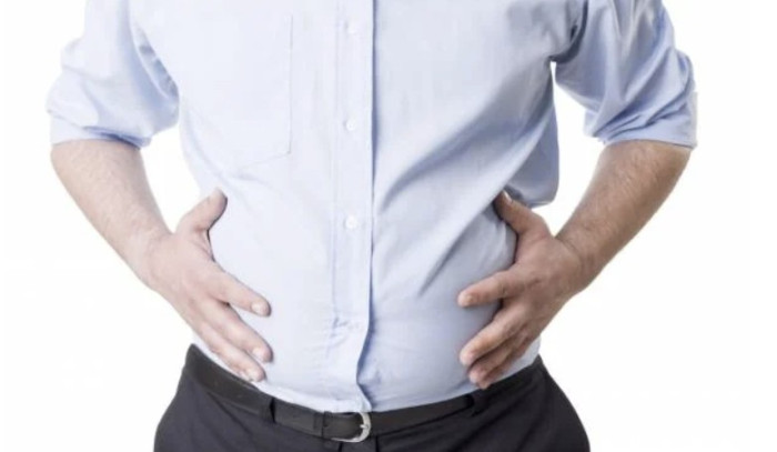 راهکارهای طب سنتی برای کاهش نفخ و بهبود هضم